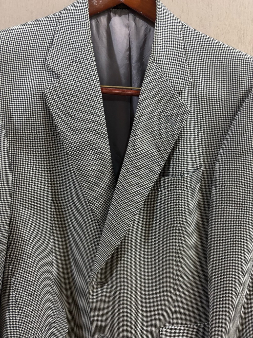 Hart Schaffner Marx Black & White Micro Houndstooth Sport Coat